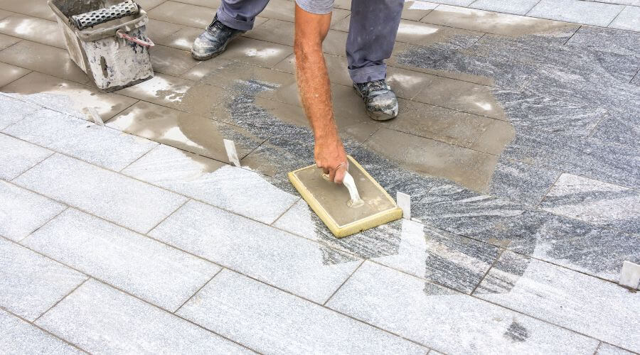Professional residential roofers in Kell, IL